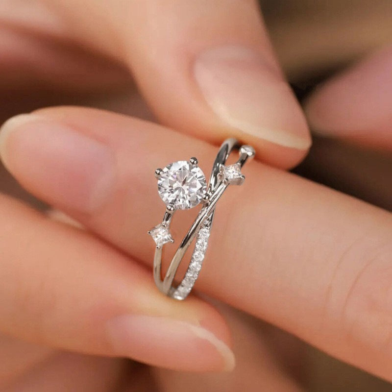 Women's Luxury Retro Cross Star Rail Fashion Ornament Personality Super Rings
