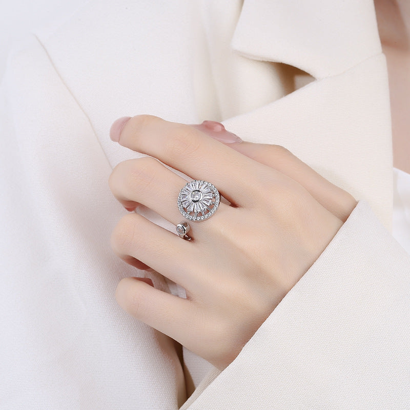 Female Rotating Clover Niche Opening Adjustable Rings