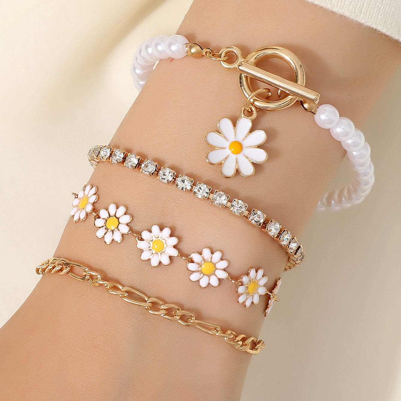 Vacation Bohemian Style Sunflower Small Golden Bracelets