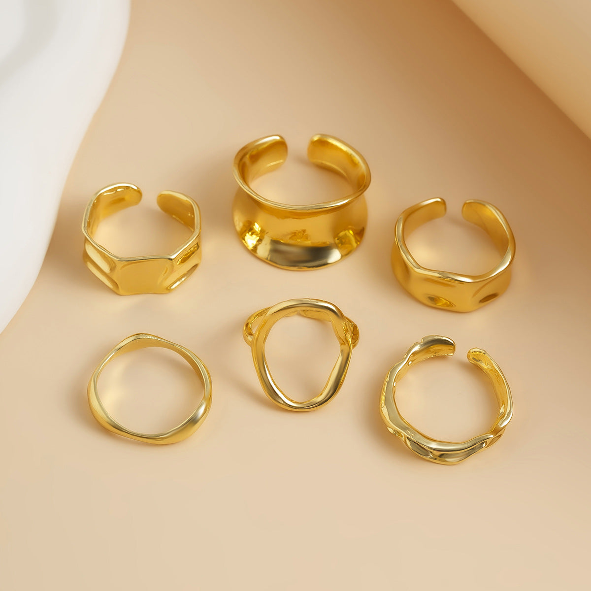 Casual Hollow Pleated Irregular Curved Alloy Rings