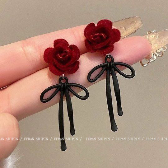 Veet Tassel Retro French Entry Lux Earrings
