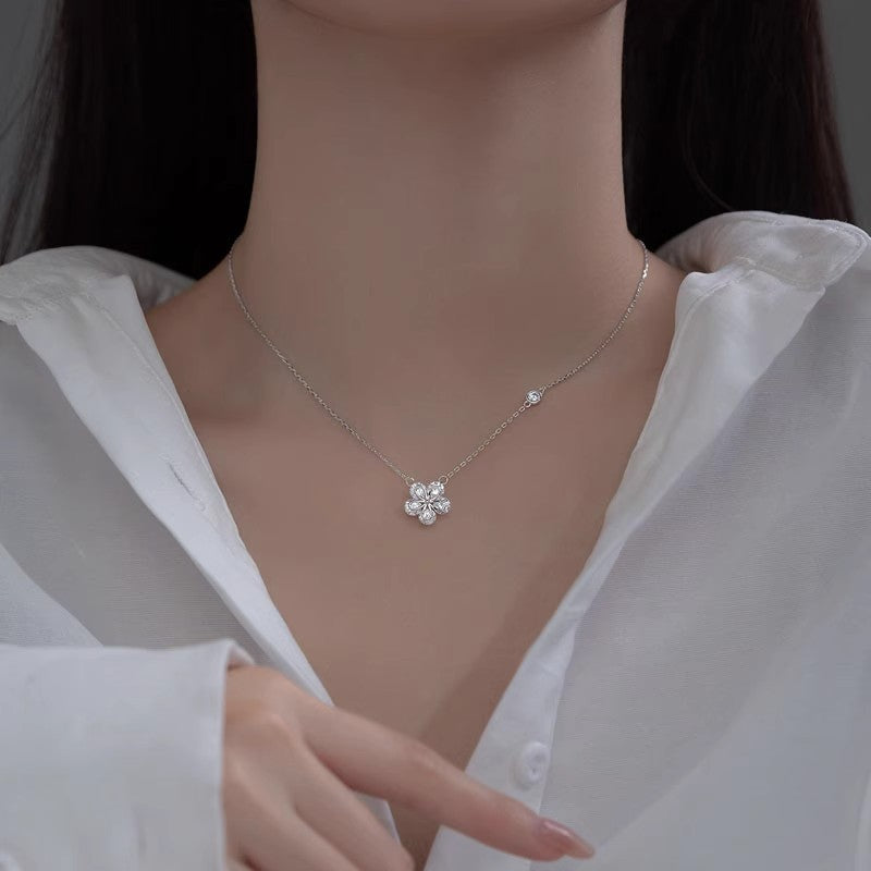 Female Light Luxury Minority Design Sense Necklaces