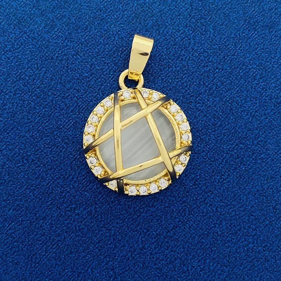 Random Match Fashion Classic Source Ornament Pendants