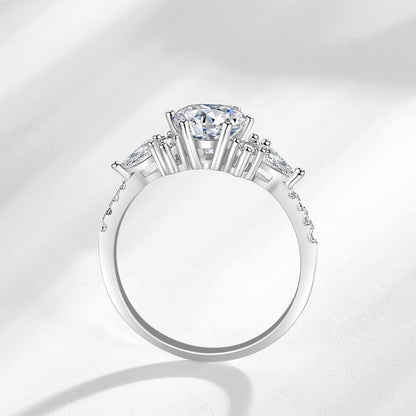 Women's Diamond With Carats Of Imitation Rings