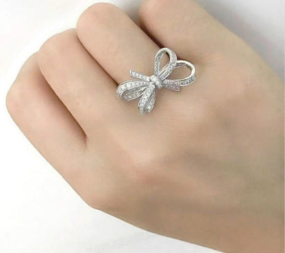 Simulation Full Diamond Bow Luxury Engagement Rings