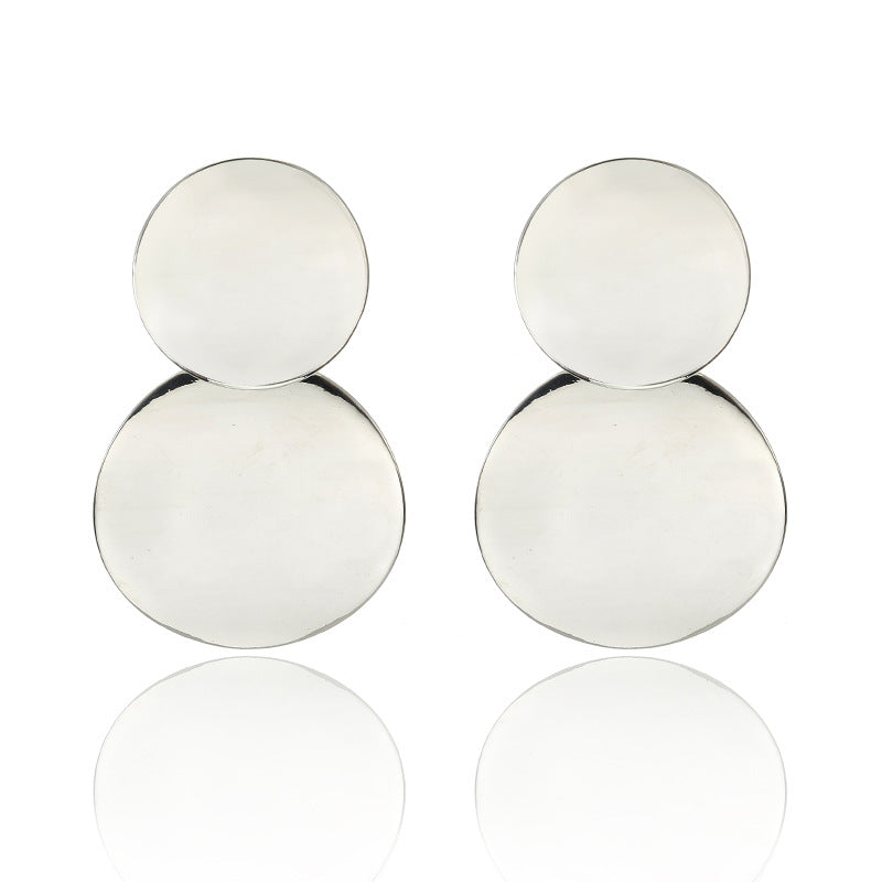 Women's Retro Metal Wafer Geometric Round Korean Earrings