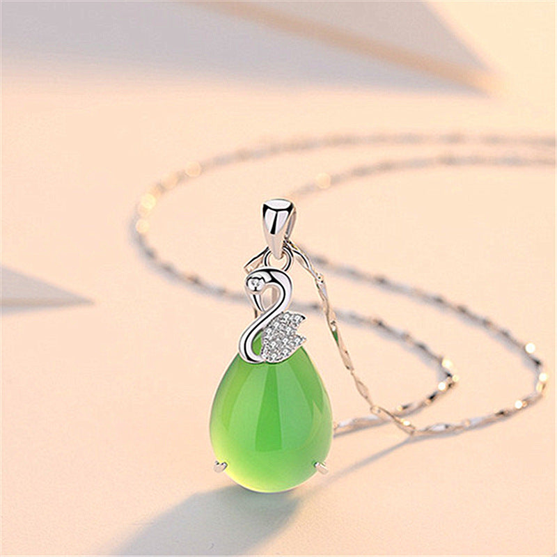 Green Chalcedony White Elegant Swan Jasper Mother's Pendants