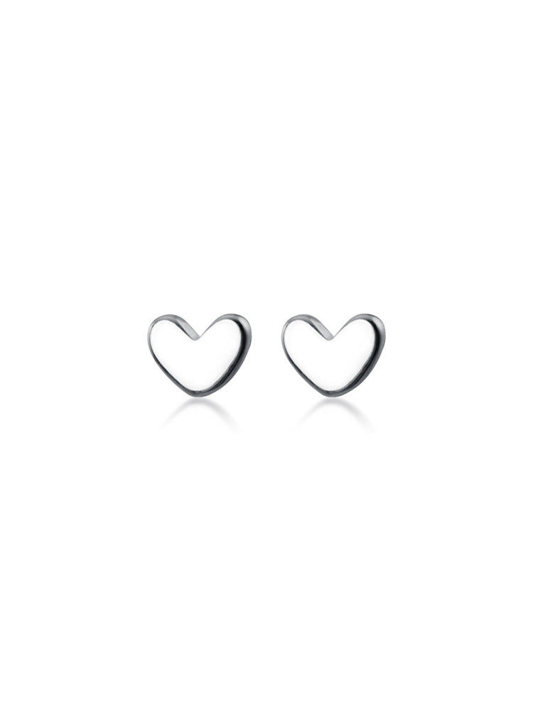 Women's Style Fresh Sweet Glossy Heart Simplicity Earrings