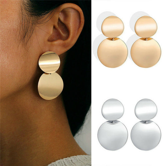 Women's Retro Metal Wafer Ear Geometric Round Earrings