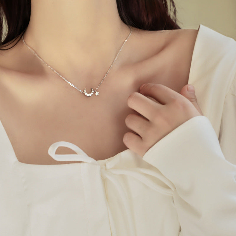 Women's Temperament Clavicle Chain Trendy Light Luxury Necklaces