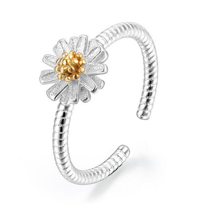 Women's Fashion Little Daisy Flower Artistic Fresh Rings