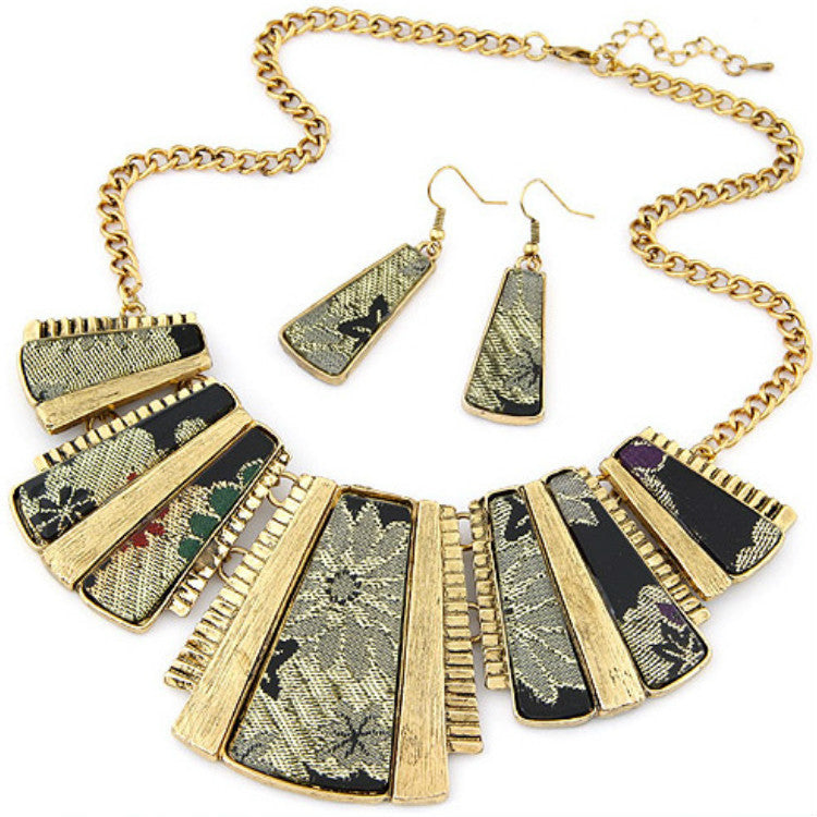 Fashion Vintage Leopard Print Sweater Chain Set Necklaces