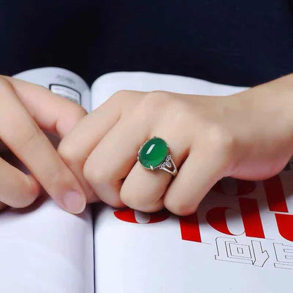 Retro Elegant Low Luxury Emerald Tourmaline Rings