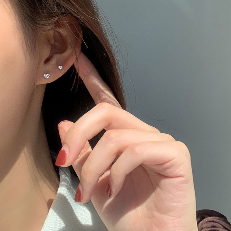 With Shiny Diamond Heart-shaped Small Ear Female Korean Style Earrings