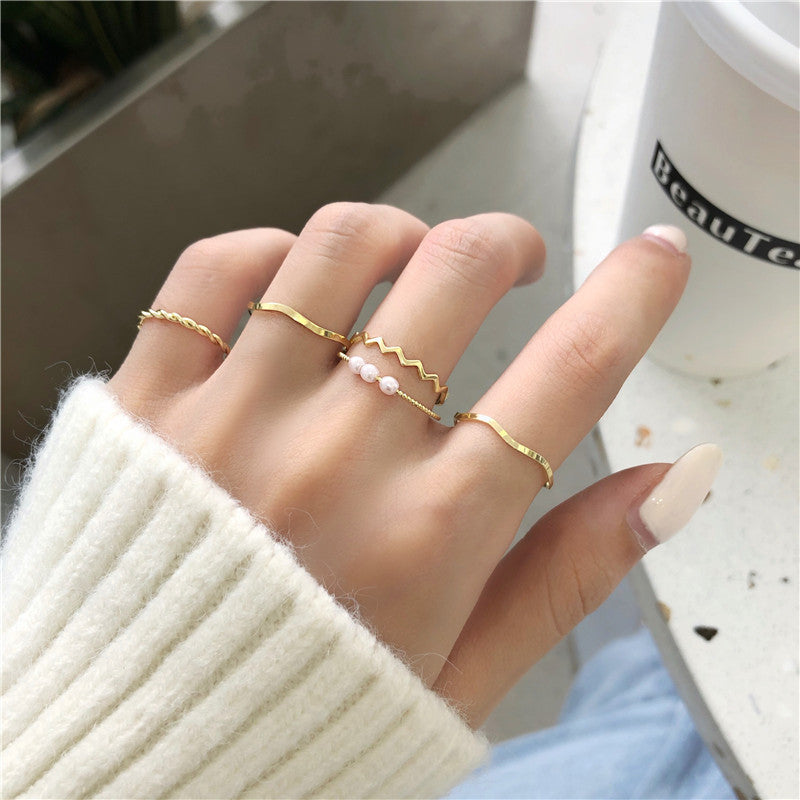 Women's Simple Pearl Wavy Combined Set Personalized Rings