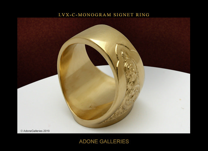 Men's He Cheng Ornament Golden Letter Carved Rings