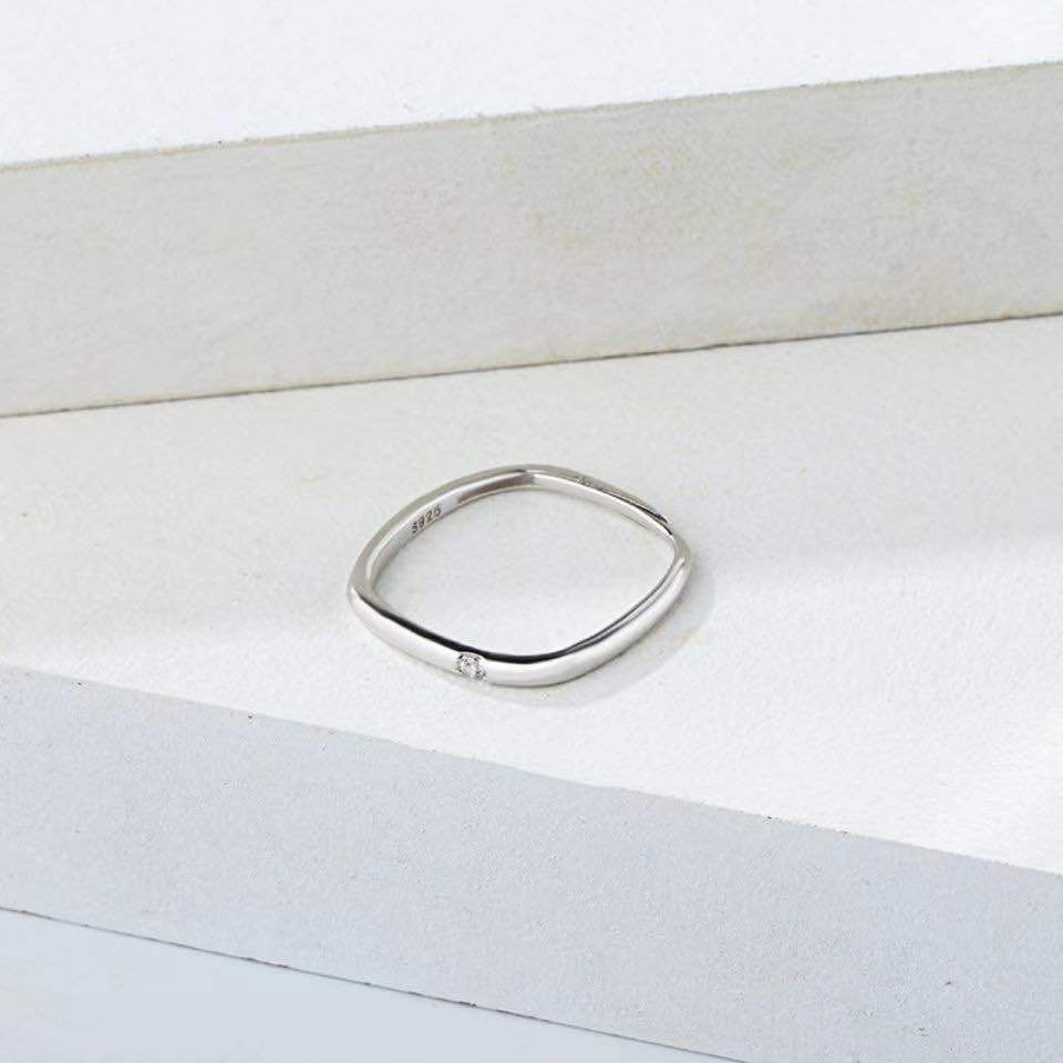 Stylish Fashion Square Diamond Little Finger Rings