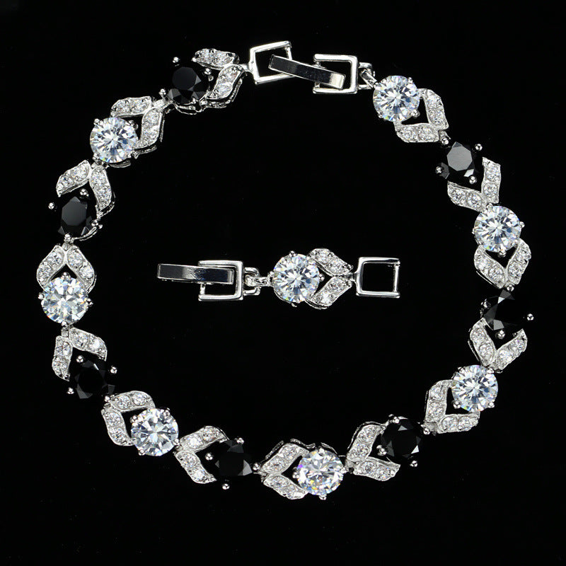 Women's Fashionable Elegant White Crystal Zircon Hand Bracelets