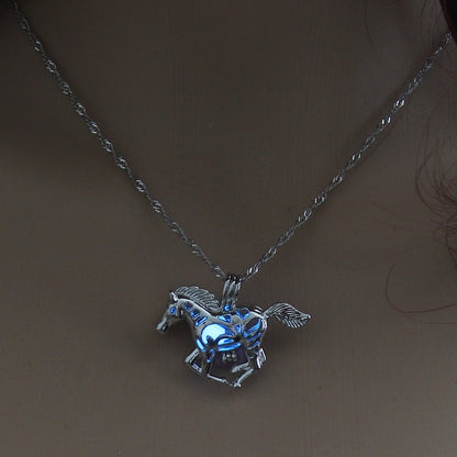 Noctilucent Fashion Flying Dragon Halloween Creative Necklaces