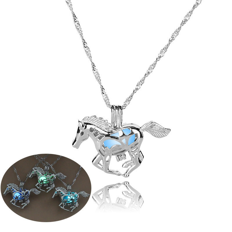 Noctilucent Fashion Flying Dragon Halloween Creative Necklaces