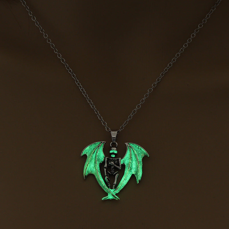 Noctilucent Fashion Flying Dragon Halloween Creative Necklaces