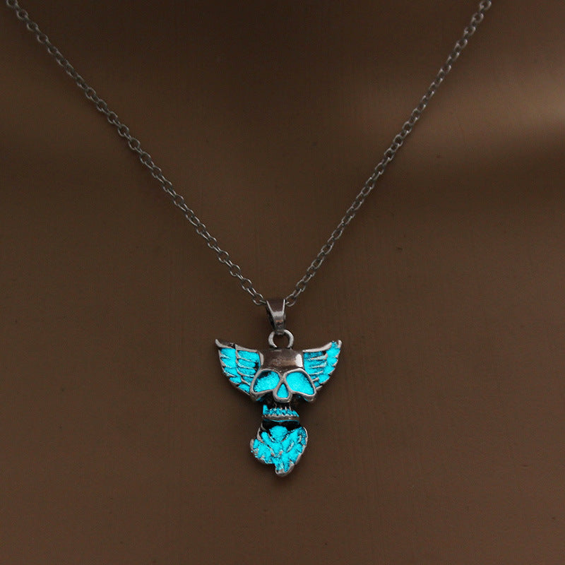 Noctilucent Fashion Flying Dragon Halloween Creative Necklaces