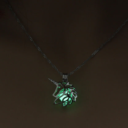 Noctilucent Fashion Flying Dragon Halloween Creative Necklaces