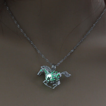 Noctilucent Fashion Flying Dragon Halloween Creative Necklaces