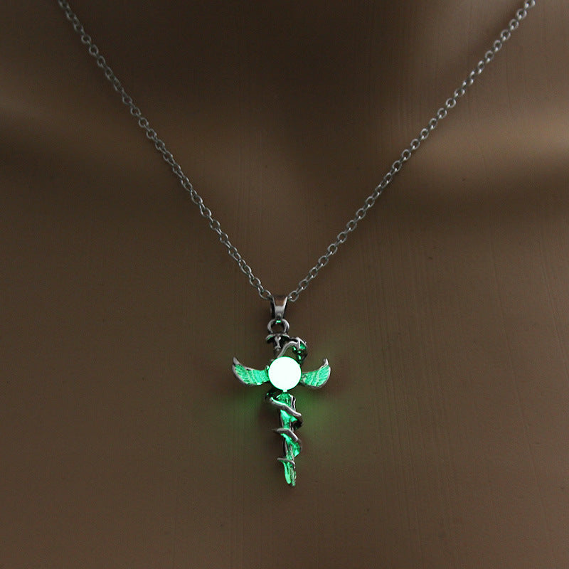 Noctilucent Fashion Flying Dragon Halloween Creative Necklaces