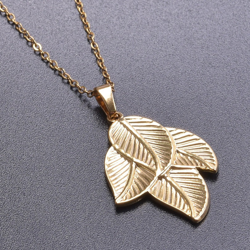 Steel Leaves Ornaments Accessories Light Luxury Necklaces