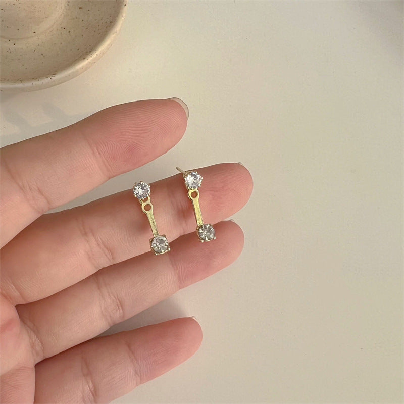 Zircon Hanging On Back Of Ear Pearl Light Earrings