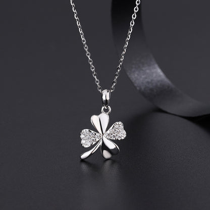 Women's Clover Cold Style Clavicle Chain High-grade Necklaces