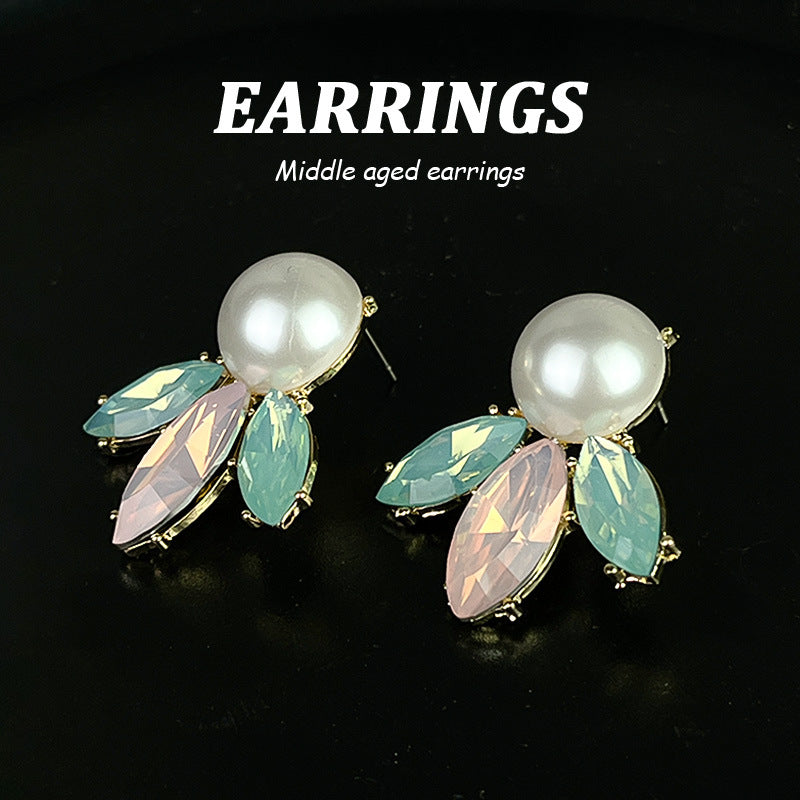 Design Elegant Flower Light Luxury High Earrings