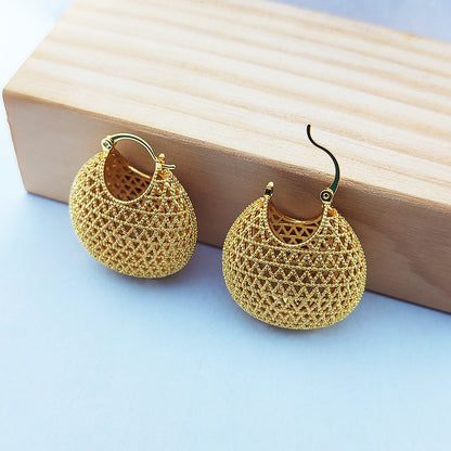 Gold-plated Texture Ear Clip Vegetable Blue Refined Simple Earrings
