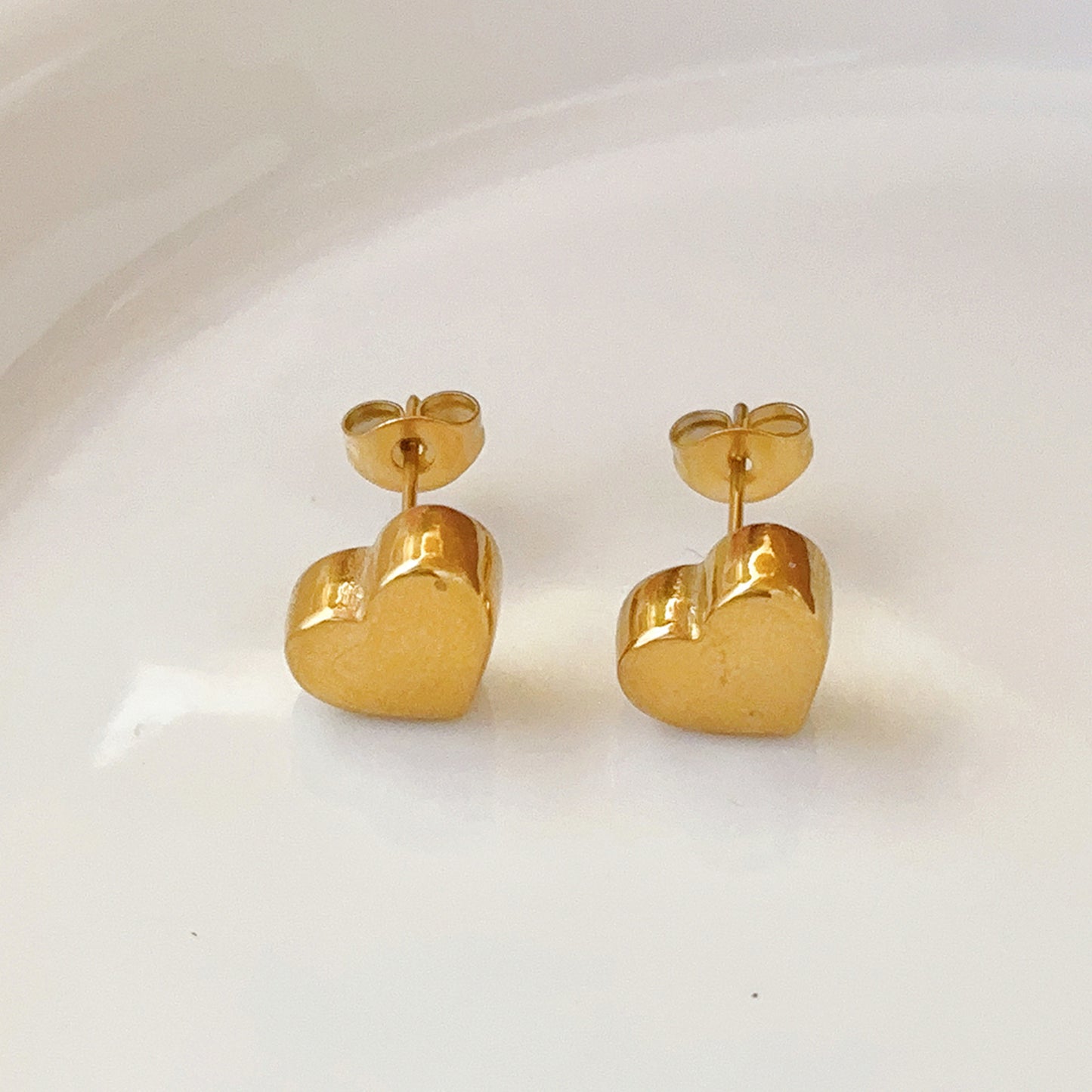 Fashion Love Heart Female Niche High Earrings