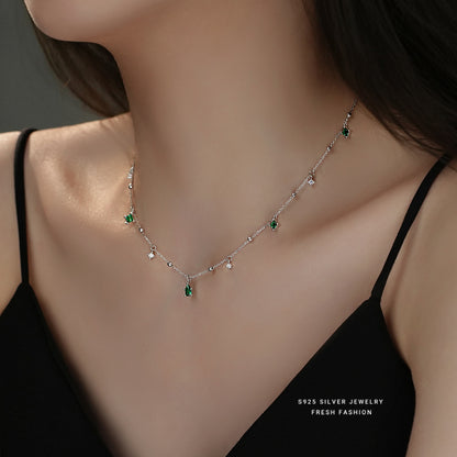 Women's Square Pattern Green Water Drop Clavicle Necklaces