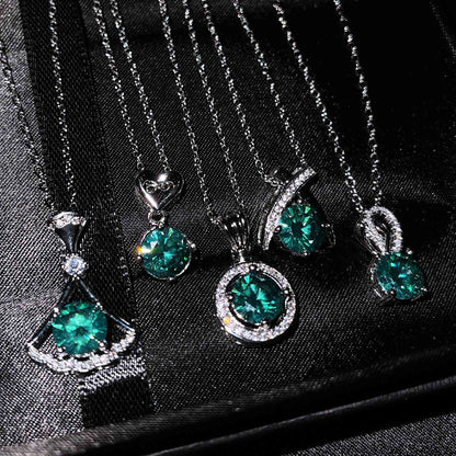 Live Streaming Maldives Blue Green Diamond Deer Pendants