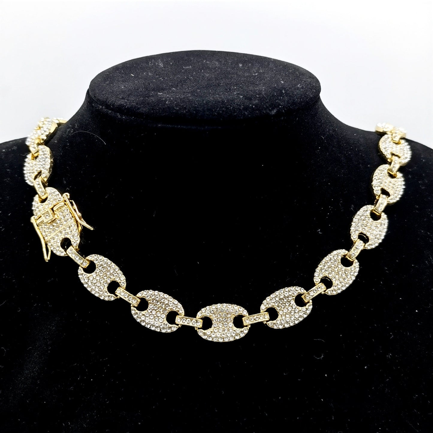 Hop Diamond Jewelry Alloy Available For Necklaces