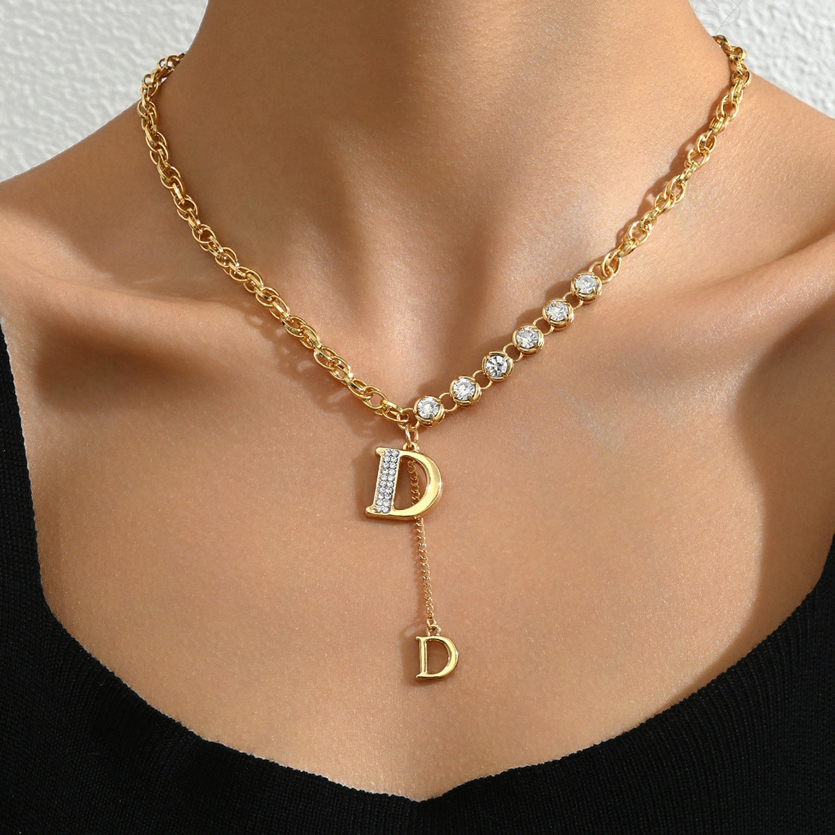 Women's Sweet Korean Style Fresh Personalized English Letters Design Clavicle Necklaces