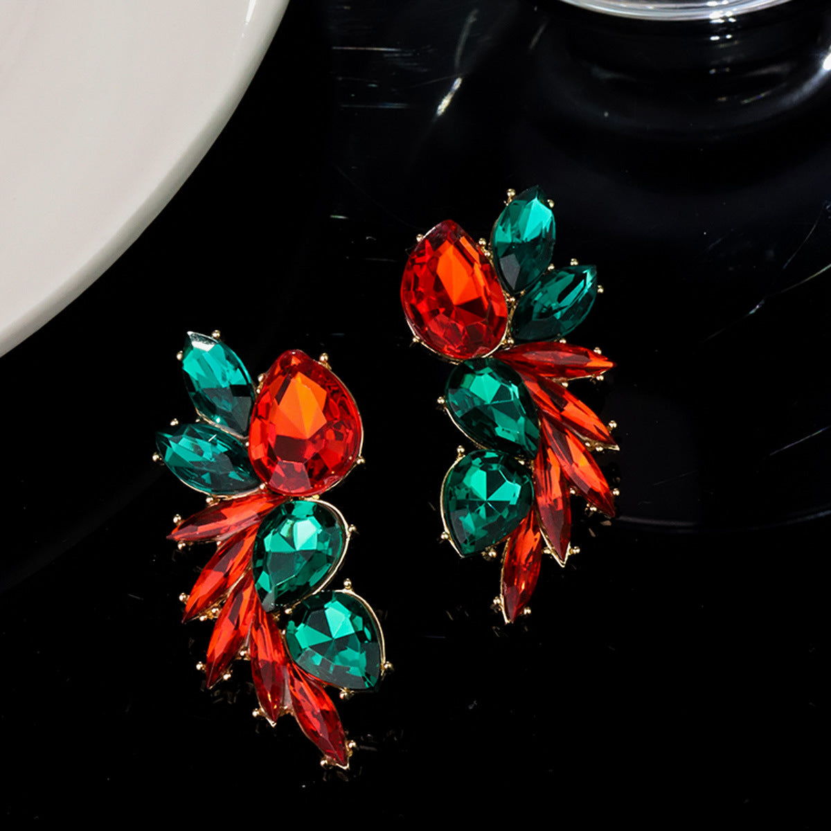 Design Elegant Flower Light Luxury High Earrings