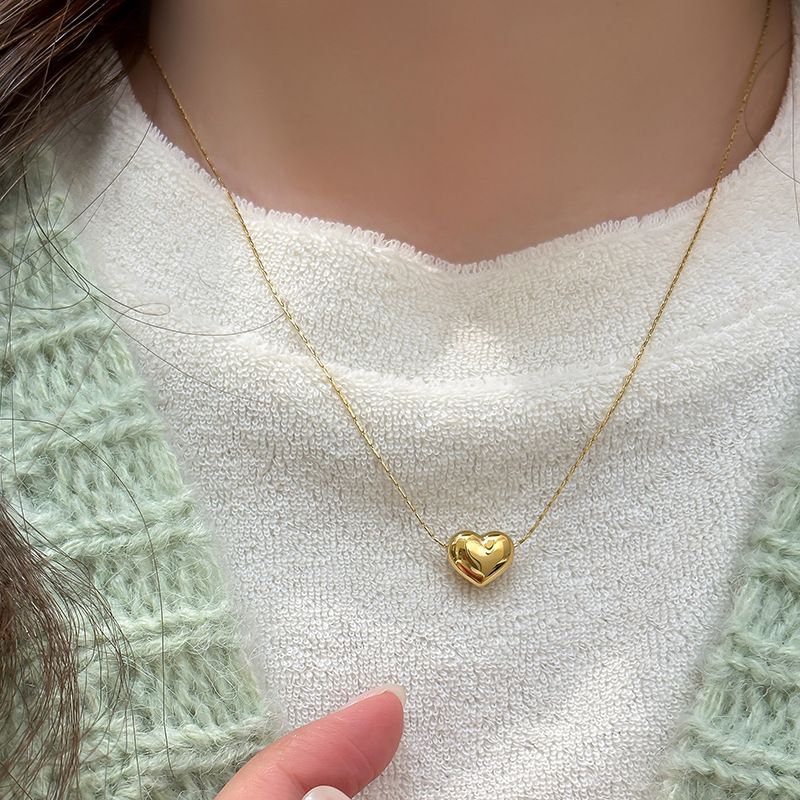 Women's Small Exquisite Titanium Steel Heart-shaped Gold Necklaces