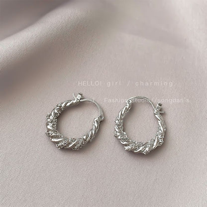 Frosty Style High-grade Temperament Female Design Earrings