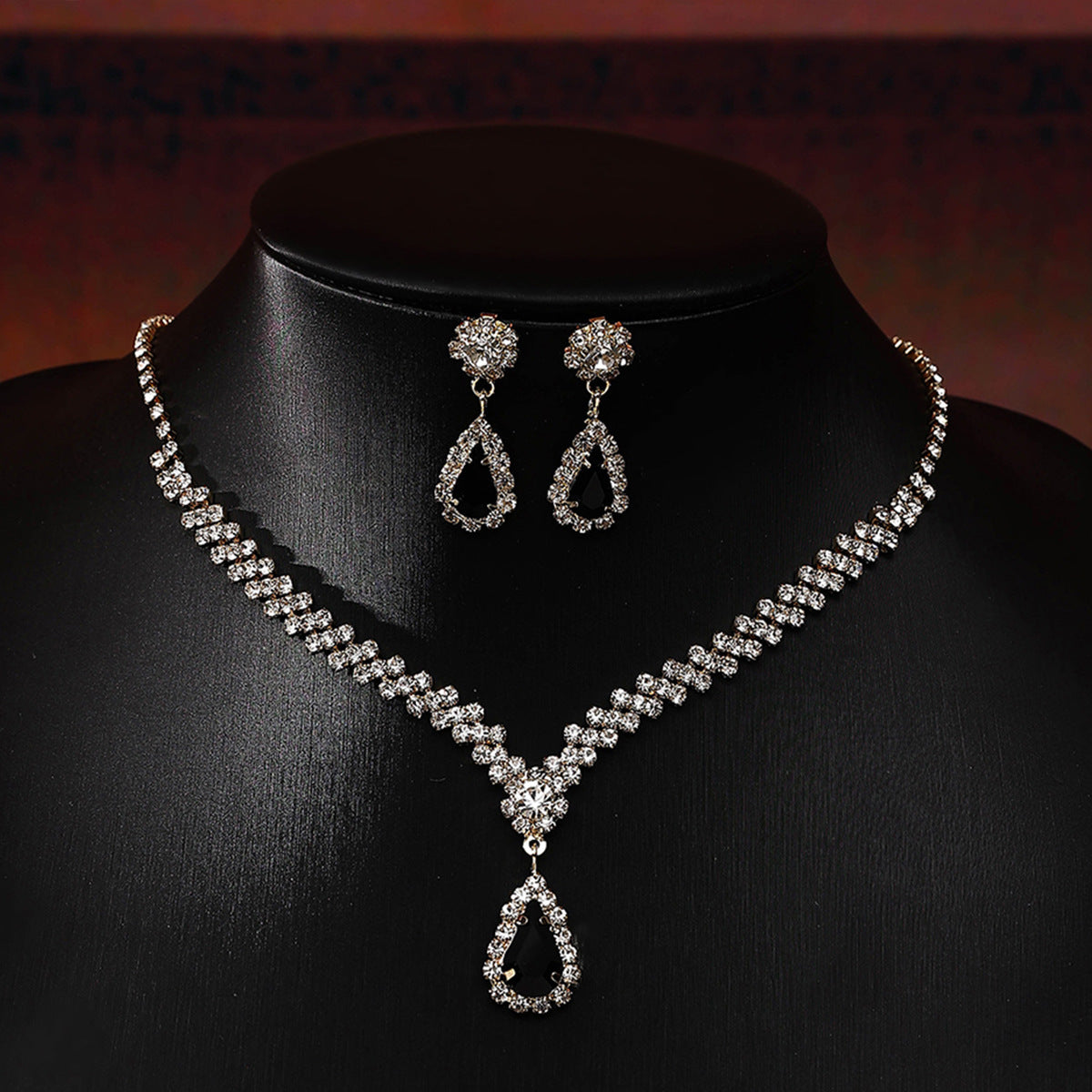 Women's Wedding Jewelry Decoration Suit Fashion Claw Chain Necklaces