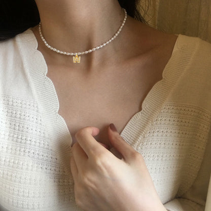 Women's Fashion Vintage Pearl English Letter Clavicle Necklaces