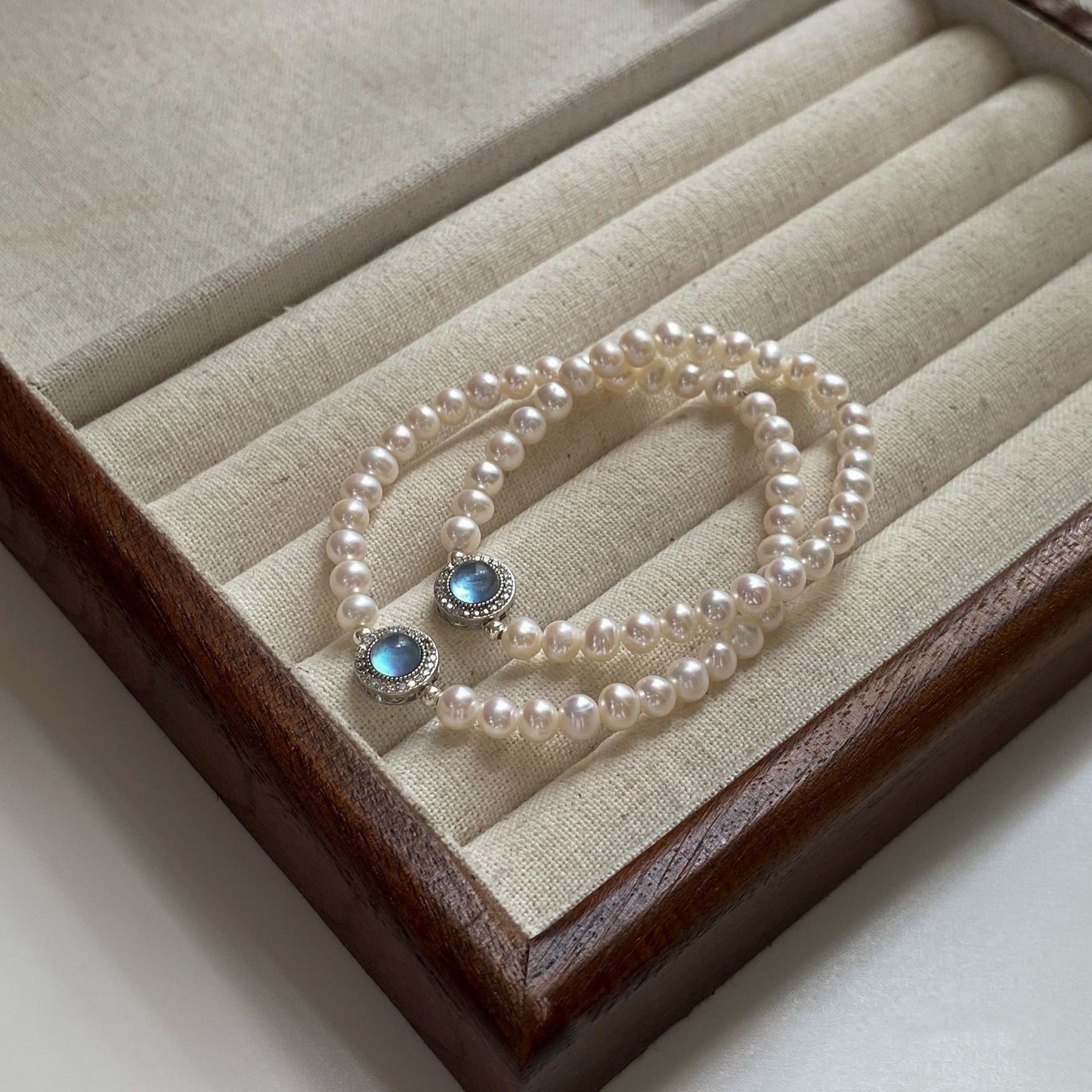 Women's Small Sweet Potato Rose Chalcedony Pearl Bracelets