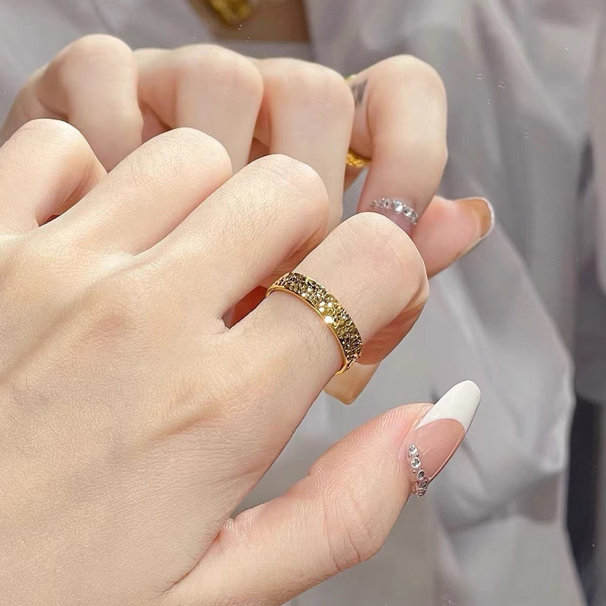 Gold Crushed Ice Couple Fashion Simple Rings
