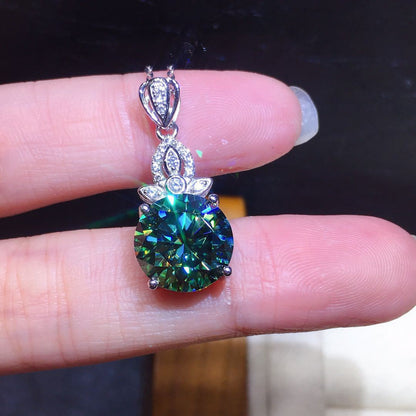 Live Streaming Maldives Blue Green Diamond Deer Pendants