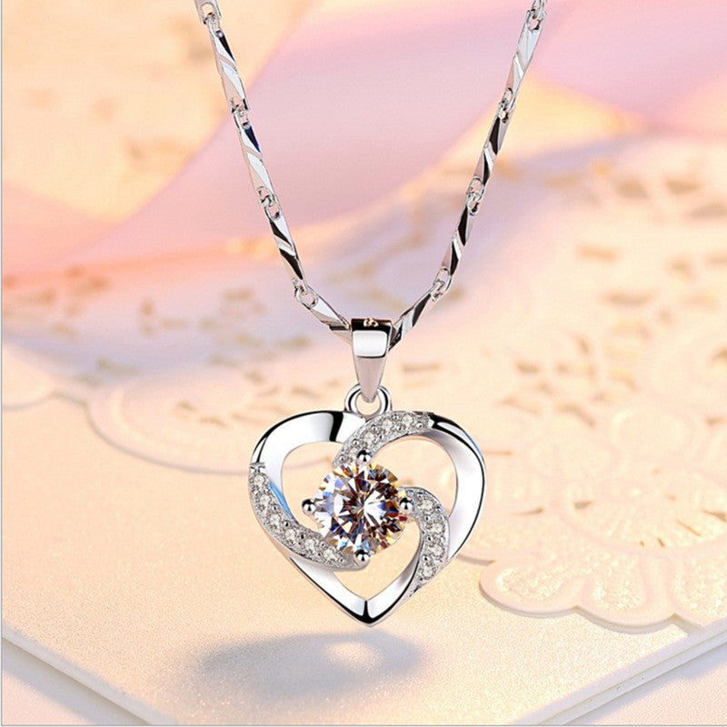 Women's Heart-shaped Heart Shape With Diamond Clavicle Necklaces