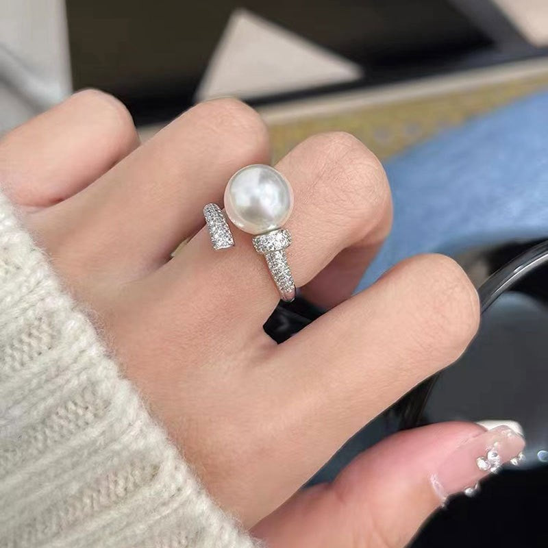 Full Diamond Pearl Female Design High-grade Rings