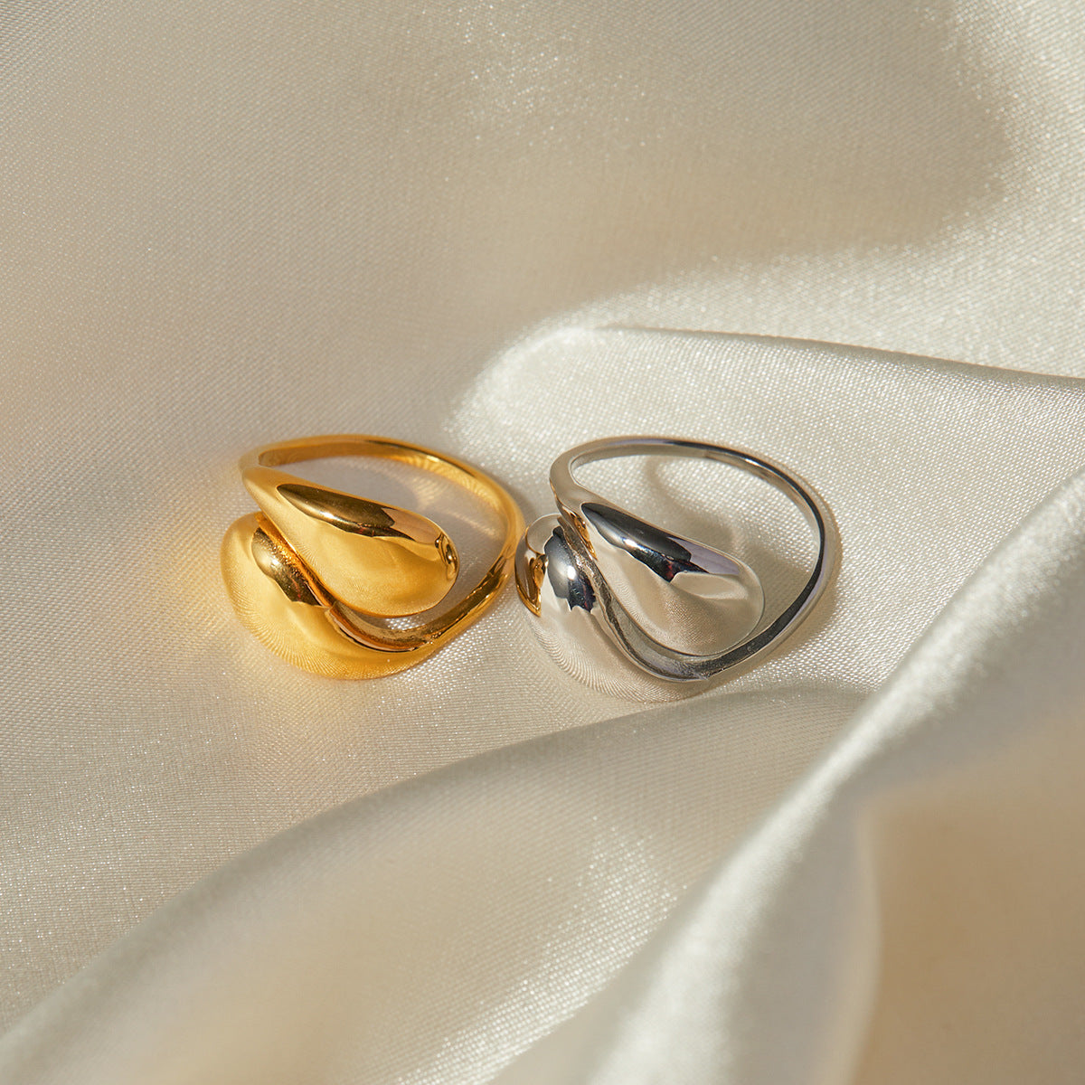 Elegant Cold Gold Stainless Steel Drop-shaped Rings